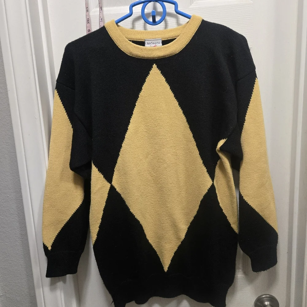 Mondi vintage Black and yellow wool blend Sweater size 38/m